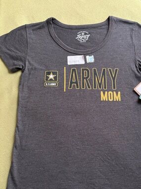 Vintage Legacy Charcoal & Gold U.S. Army Mom Short Sleeve Tee